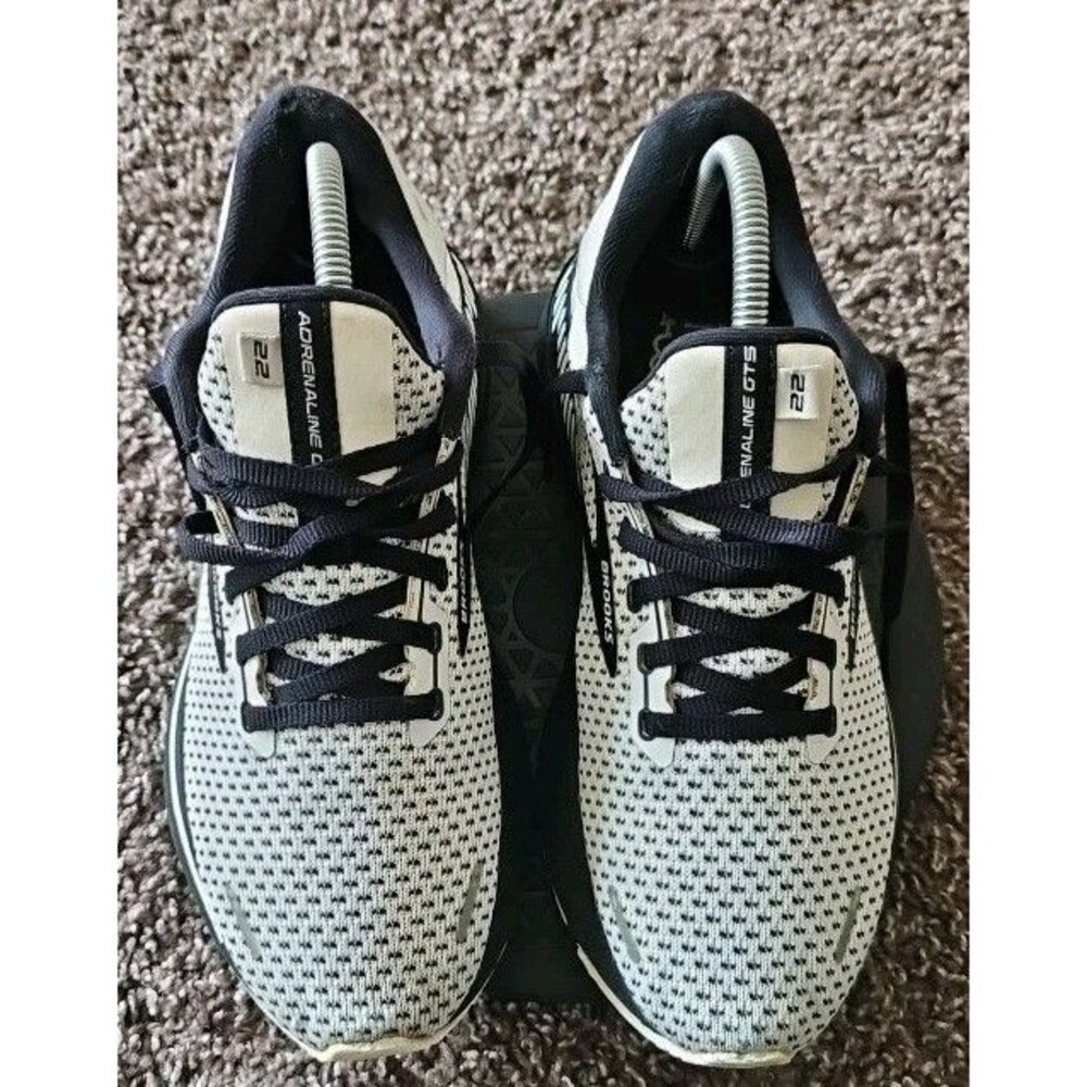 Brooks Adrenaline GTS 22 Shoes Womens Size 9 B Gray Sneakers Damaged 1203531B135